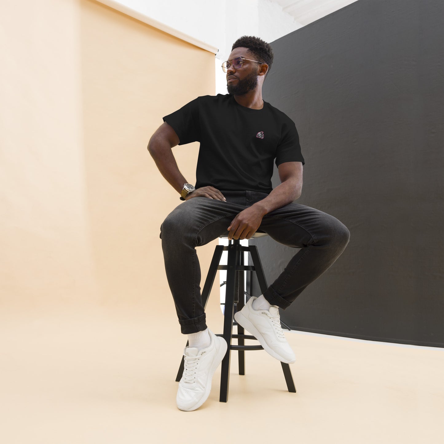 STORCA TEE // BLACK BASIC.